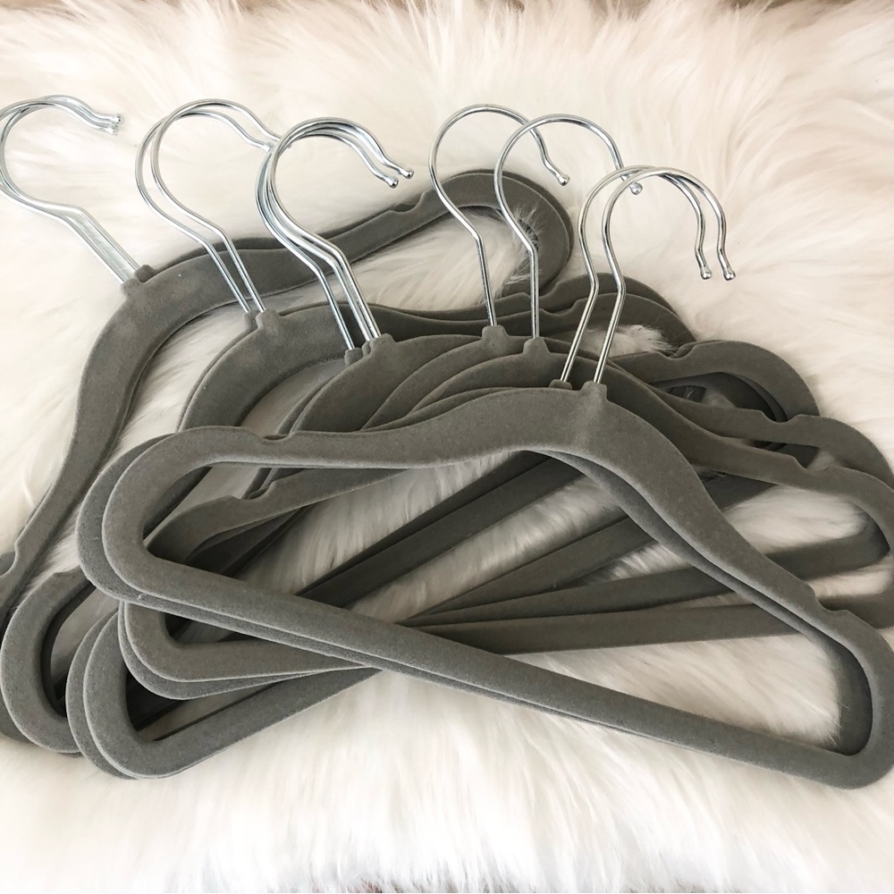 🔥 EUC Kid’s Felt Hangers